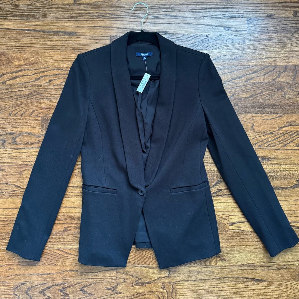 Madewell Black Blazer. Size 6. Originally purchased for $170.